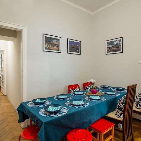 Kings Neighbor. Apartment 600 Meters From Castle Krakow Luaran gambar