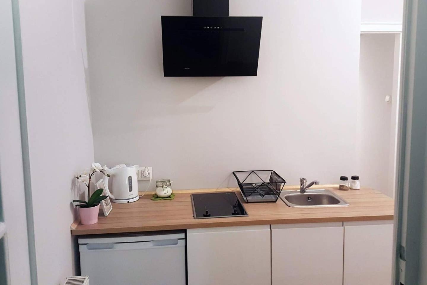 Kings Neighbor. Apartment 600 Meters From Castle Krakow Luaran gambar