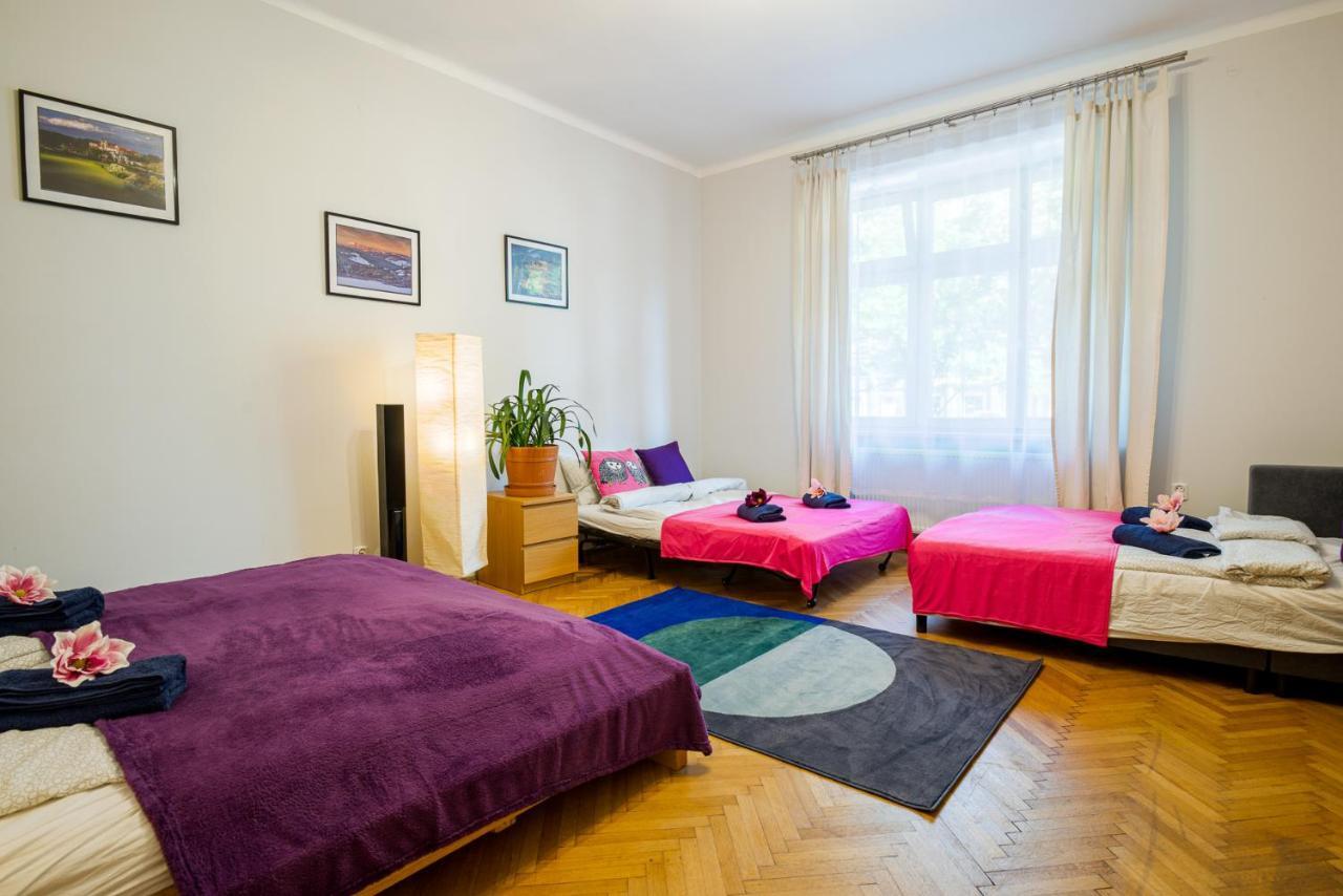 Kings Neighbor. Apartment 600 Meters From Castle Krakow Luaran gambar