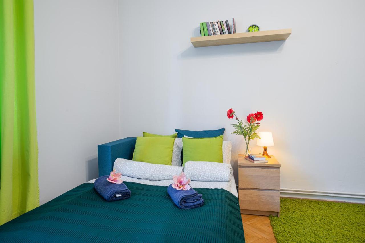 Kings Neighbor. Apartment 600 Meters From Castle Krakow Luaran gambar